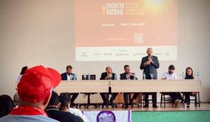 Calor extremo coloca saúde de trabalhadores em debate durante encontro na Capital