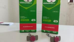 SUS vai oferecer medicamentos novos para doenças como o mal de Crohn e uveítes