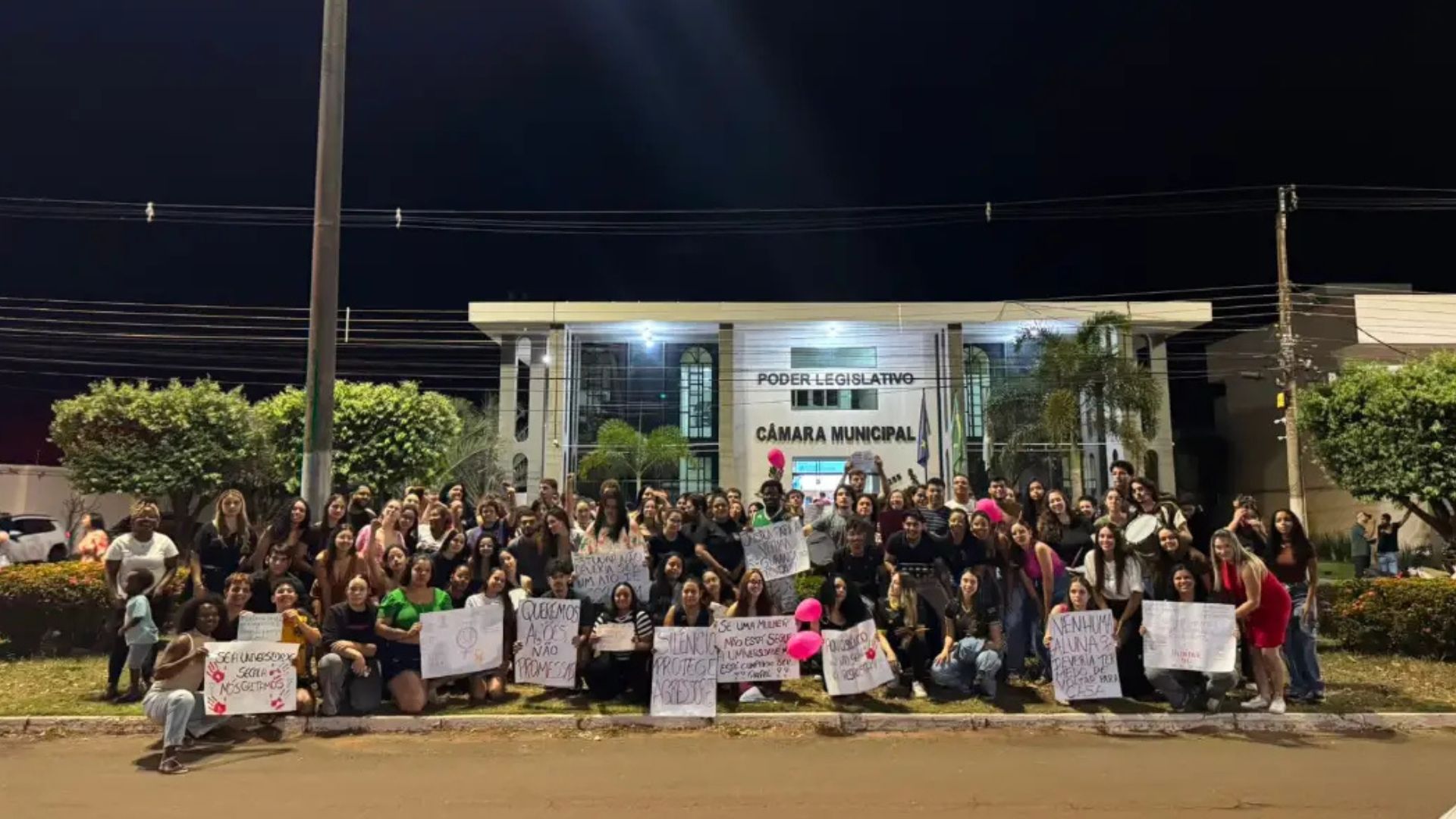 Estudantes cobram mais segurança em campus da UEMS após caso de estupro vir à tona em Paranaíba