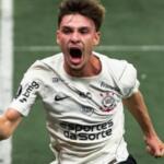 Memphis muda o jogo em vitória que classifica Corinthians às quartas da Libertadores