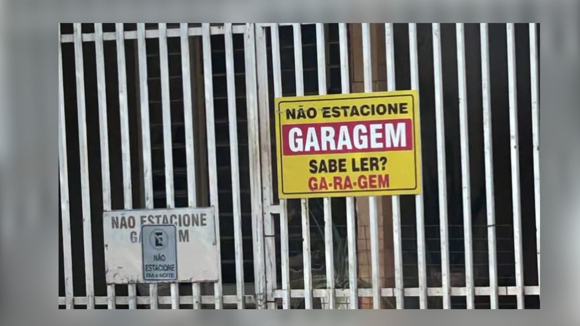 Sabe ler? Dono de imóvel instala placa que soletra o óbvio em Campo Grande