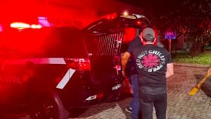 Mulher dirige para ajudar amigo bêbado, mas acaba abusada por ele em Campo Grande