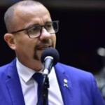 Deputado diz que eleição é ‘na base da compra de voto’ e alega que frase foi tirada do contexto