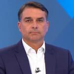 Flávio Bolsonaro anuncia Claudio Lottenberg na Saúde se eleito