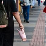 Trabalhadores expostos ao sol reforçam cuidados em meio ao calor extremo
