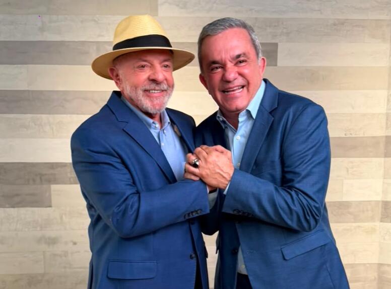 Vander encontra Lula para gravação de programa eleitoral em Brasília