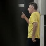 VÍDEO: Neno Razuk chega ao presídio em Campo Grande após ser detido na Bolívia