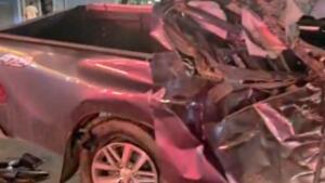 VÍDEO: Bêbado, motorista de Hilux é preso após provocar acidente e assediar PM em Campo Grande