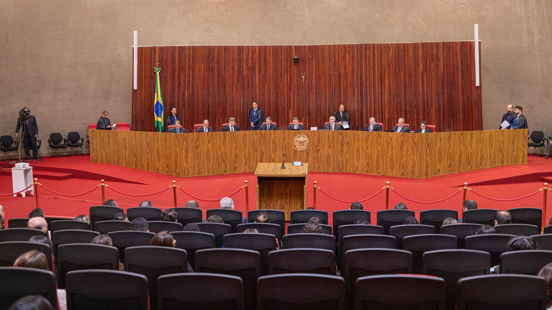 TSE marca julgamento de registros dos candidatos à Presidência