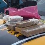Mulher é presa com maconha e cocaína na BR-060 em Camapuã
