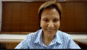 Em live com Flávio Bolsonaro, Tereza Cristina diz estar disposta a ajudar campanha além do agro