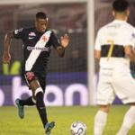 Vasco vira, goleia o Olímpia e está nas quartas de final da Sul-Americana