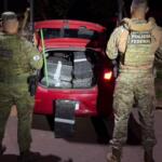 Suspeitos são presos transportando quase 330 kg de maconha em Mundo Novo