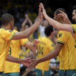 Brasil vence Argentina, leva Sul-Americano e garante vaga em Los Angeles 2028 no vôlei masculino