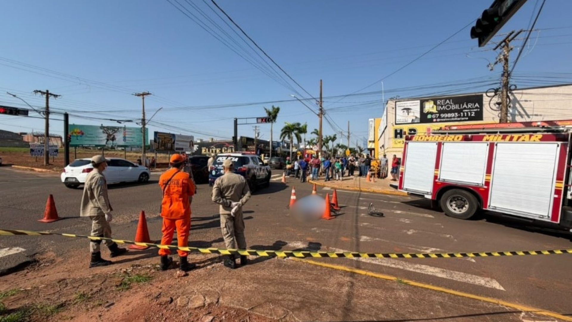 De bicicleta elétrica, idosa morre ao ser atingida por caminhão em Nova Andradina