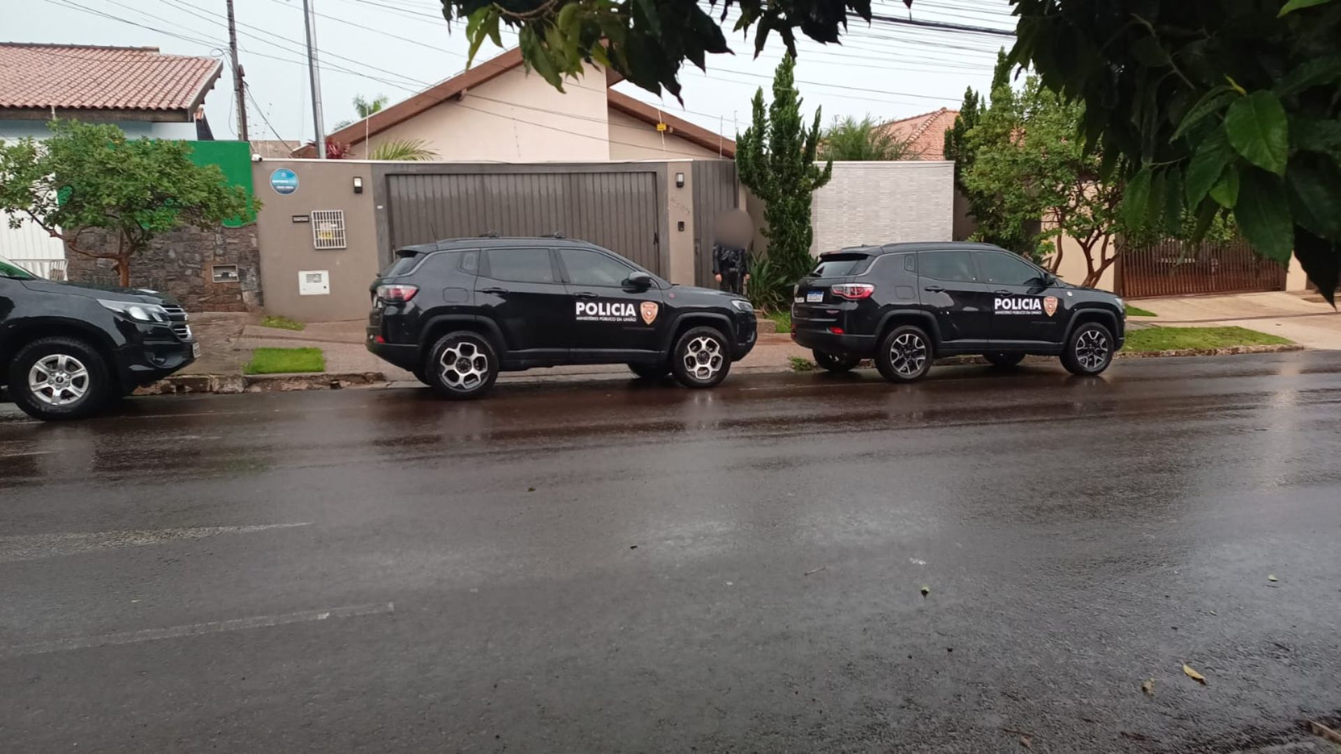 Operação mira grupo que movimentou mais de R$ 300 milhões com esquema clandestino de perfumes árabes