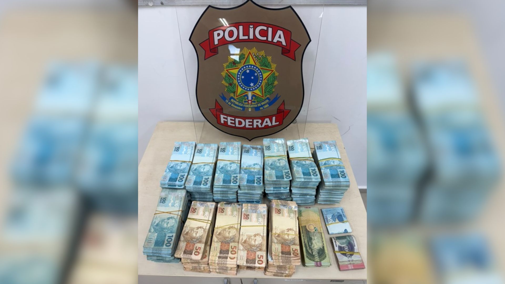 PF apreende R$ 800 mil em espécie de universidade paraguaia em Ponta Porã