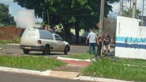 Acidente com Saveiro deixa ciclista ferido na Avenida Lúdio Martins Coelho