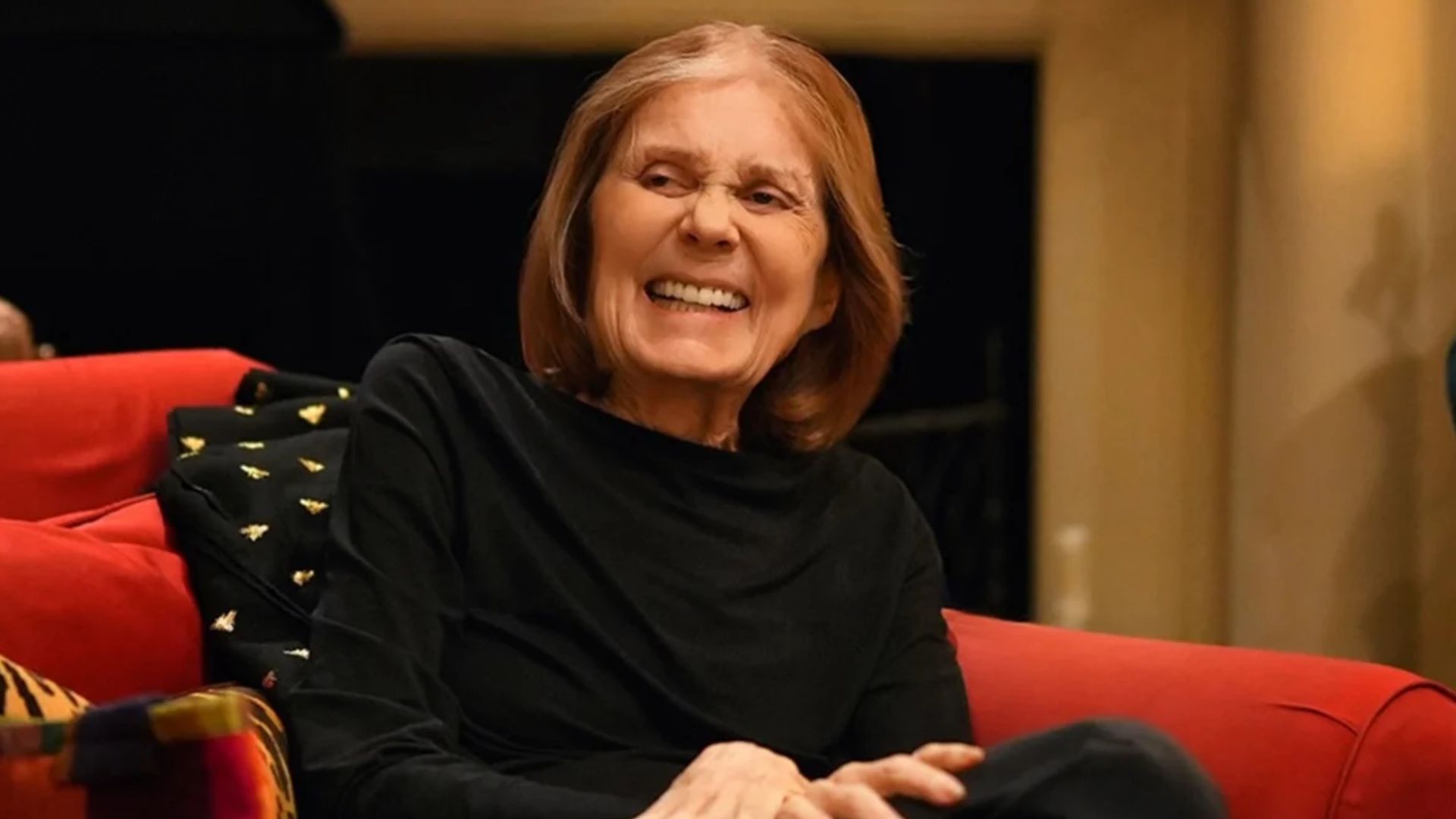 Gloria Steinem, ícone do feminismo e cofundadora da revista ‘Ms ‘, morre aos 92 anos