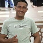 Jovem é executado a tiros no meio da rua e polícia procura atirador em Nova Andradina