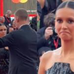 Não reconheceram? Atriz de ‘Diários do Vampiro’ é expulsa de tapete vermelho em Veneza