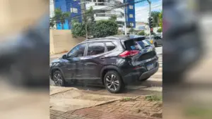 Viu carro estacionado em rampa de acesso? Veja o que diz a lei e como denunciar
