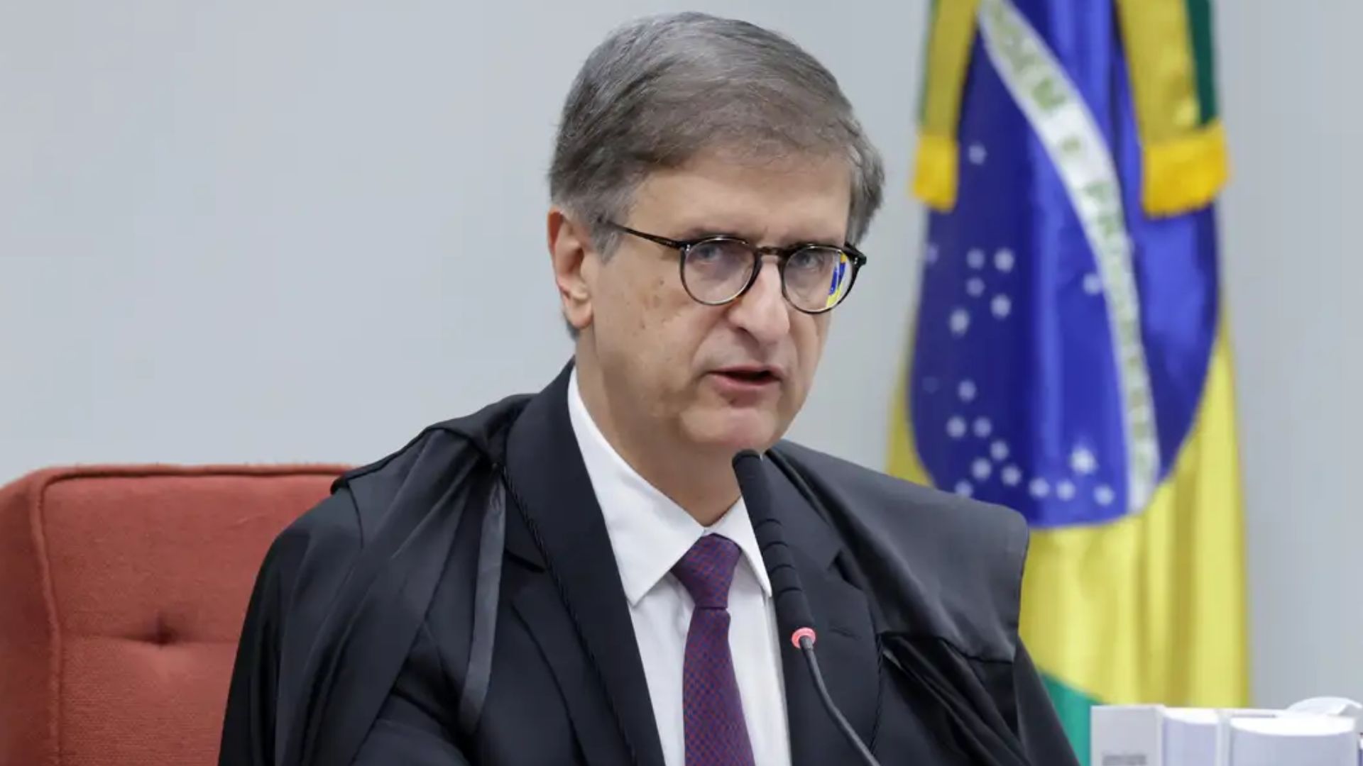 PGR repete pedido por acesso integral a dados de Daniel Vorcaro