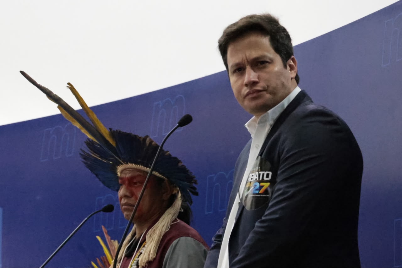 Catan questiona Daniel Lemes sobre como ter asfalto de qualidade em MS