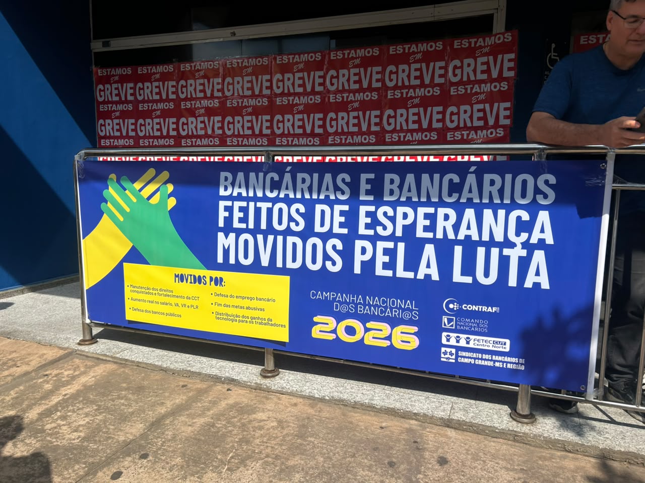 Sem acordo, bancários seguem em greve e agências da Caixa permanecem fechadas