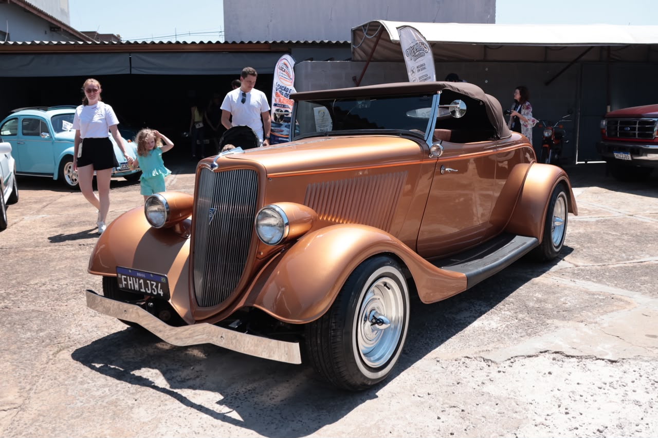 De Escort raro a Hot Rod: feira reúne modelos antigos e difíceis de encontrar em Campo Grande