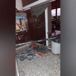 Tempestade estoura porta de vidro e deixa clientes de shopping no escuro em Campo Grande