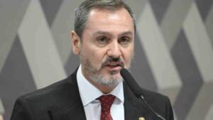 STF tem maioria para afastar diretor-geral da PF Andrei Rodrigues