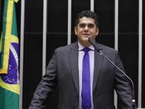 Deputado Antônio Doido é alvo de operação da PF que encontrou celular no esgoto e R$ 87 mil em dinheiro