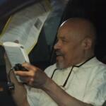 Homem que ficou 40 anos no corredor da morte é libertado após análise de DNA nos EUA