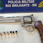 CAC fica ferido com tiro acidental da própria arma e é socorrido