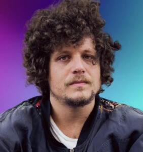 ‘Let it burn/ Deixa arder’ de Chico Chico é indicado ao Grammy Latino 2026