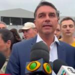 Flávio Bolsonaro diz que Lula já ‘virou um Biden’: ‘Não fala mais lé com cré’