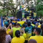 ‘Tentativa de homicídio’, diz Flávio após carreata ser atingida por ovos