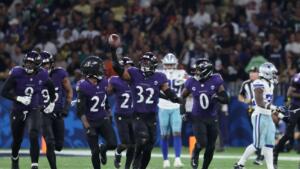 Em jogo emocionante, Baltimore Ravens supera o Dallas Cowboys no Maracanã