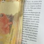 Suspeito é preso com R$ 2 mil em notas falsas dentro de livro