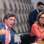 Câmara aprova texto-base da MP que acaba com taxa das blusinhas