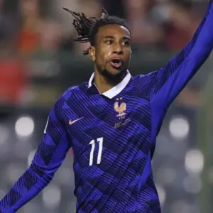 Itália goleia na Turquia pela Liga das Nações; França, sem Mbappé, sofre, mas bate a Bélgica