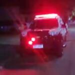 Dupla em moto atira contra jovem em frente de comércio em Rio Brilhante