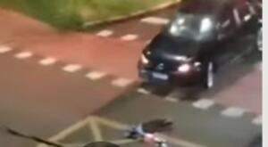 Jovem fica desacordada em acidente entre carro e patinete na Afonso Pena