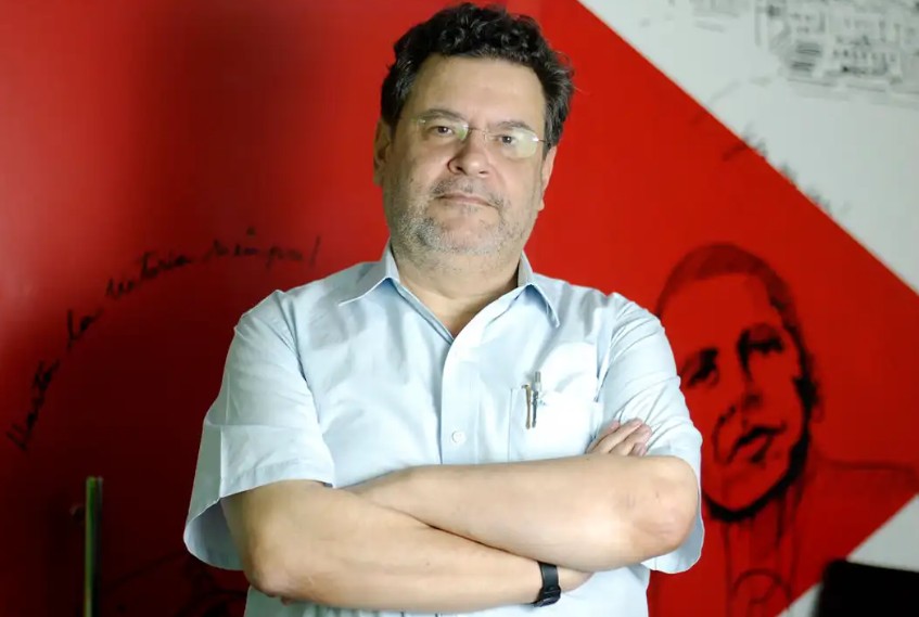 Atraso em voo muda agenda de candidato a presidente para a tarde deste sábado em Dourados
