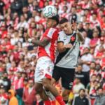 Vasco usa time misto, empata sem gols com Santa Fe e volta forte para decidir em São Januário