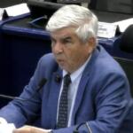 Veterinário Francisco volta às sessões na Câmara após procedimento no coração