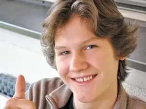 Criador do jogo ‘Stick Run’ morre aos 30 anos após acidente em live
