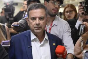 Oposição tenta adiar votação do fim da escala 6×1