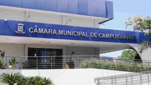 Vereadores reúnem votos para abrir CPI do Tapa-Buracos em Campo Grande